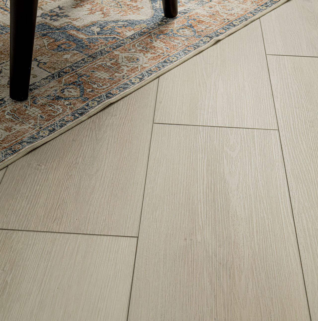 Honey Bella Oak Luxury Vinyl Plank