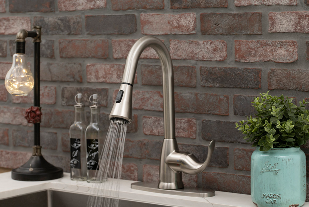 1 HANDLE PULL-DOWN SPRAYER KITCHEN FAUCET - 803 BRUSHED NICKEL