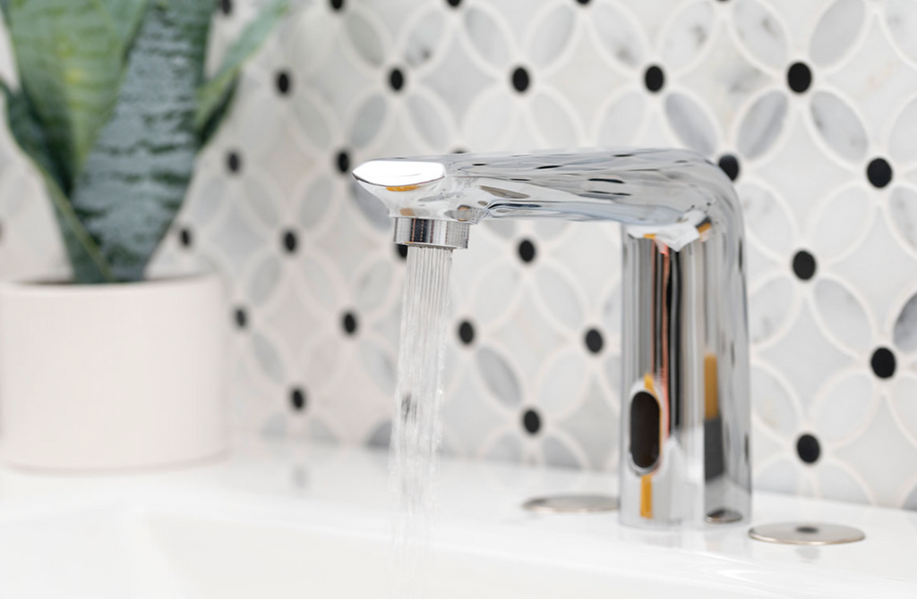 TOUCH-LESS INFRARED SENSOR BATHROOM FAUCET - 811 CHROME